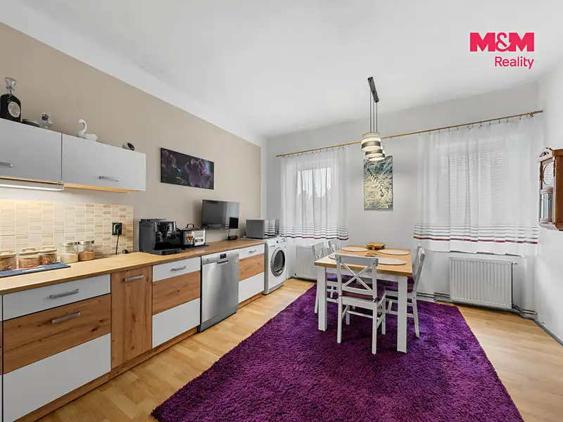 Prodej rodinného domu 253 m², pozemek 319 m², Benešov nad Ploučnicí – náhled fotky 3