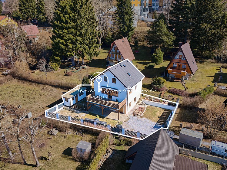 Prodej domu, 133 m² (3 z 24)