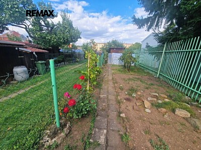 Prodej pozemku, 250 m² (2 z 10)