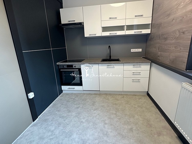 Квартира 3+1 на продаж, 67 м² (1 з 13)