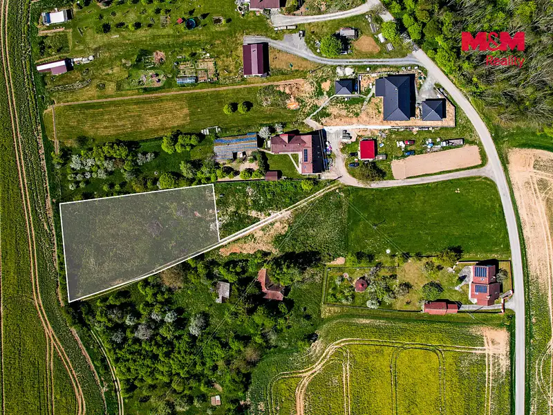 Prodej stavebního pozemku 3259 m², Halenkovice – náhled fotky 2