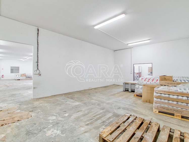 Комерційне приміщення на продаж, 1 029 м² (25 з 39)