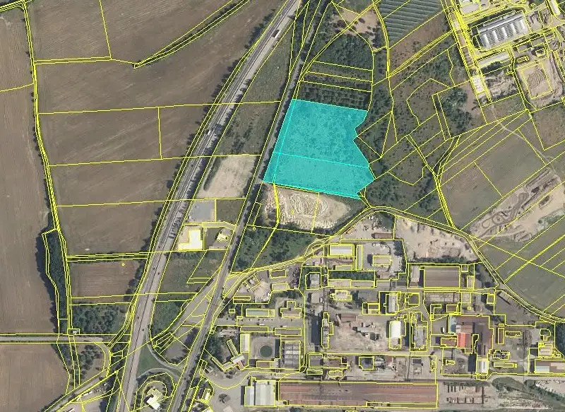 Prodej komerčního pozemku 26361 m², Mníšek pod Brdy – náhled fotky 1
