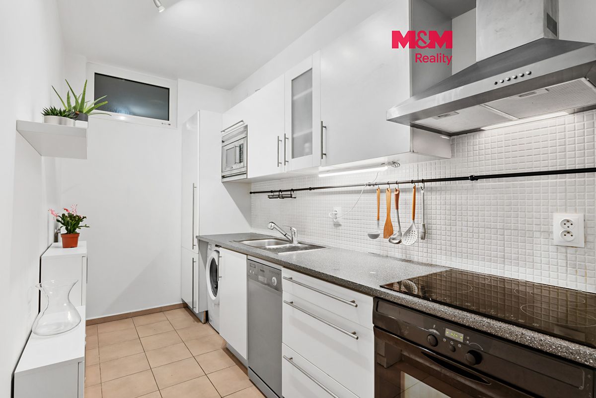 Pronájem bytu 1+kk 46 m²