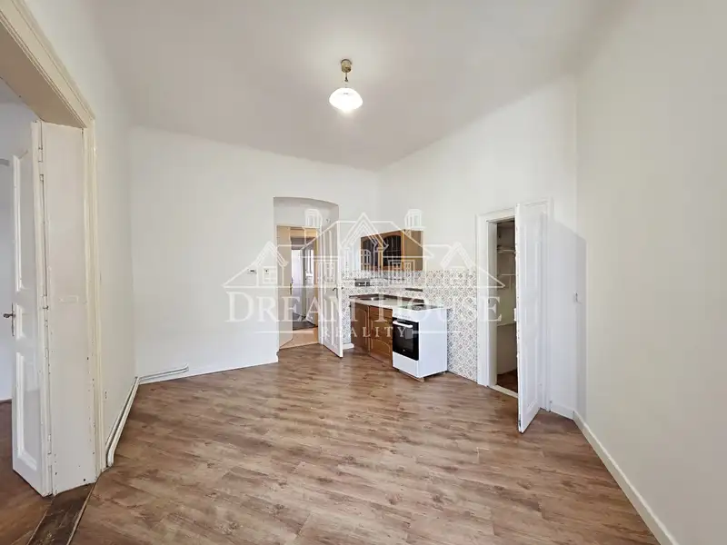 Pronájem bytu 3+1 81 m², Praha – náhled fotky 2