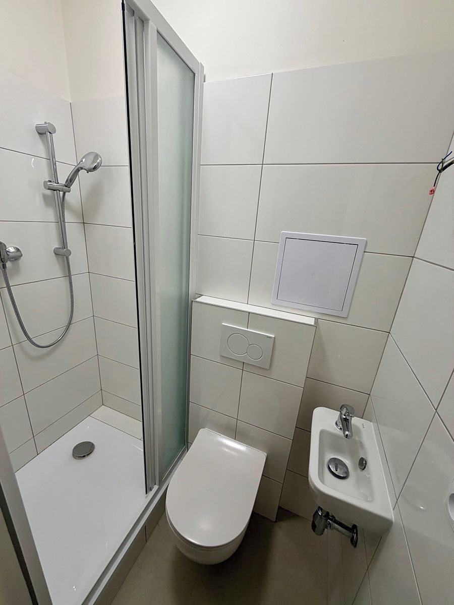 Prodej komerční nemovitosti 7 m² – fotografie 3