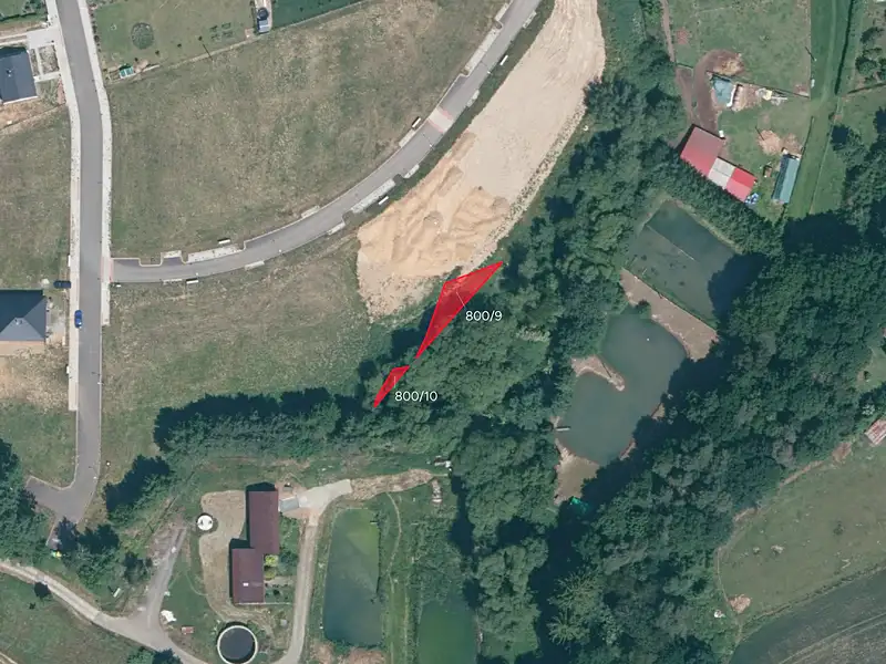 Prodej pole 32562 m², Černošín – náhled fotky 2