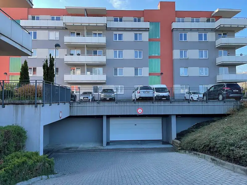Pronájem garáže 16 m², Olomouc – náhled fotky 3