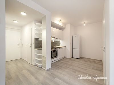 Pronájem bytu 2+kk 45 m²