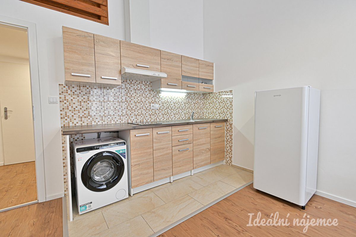 Pronájem bytu 1+kk 26 m² – fotografie 5