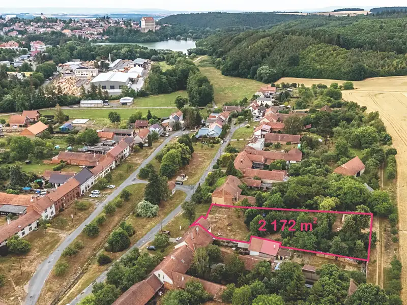 Prodej stavebního pozemku 2172 m², Plumlov – náhled fotky 1