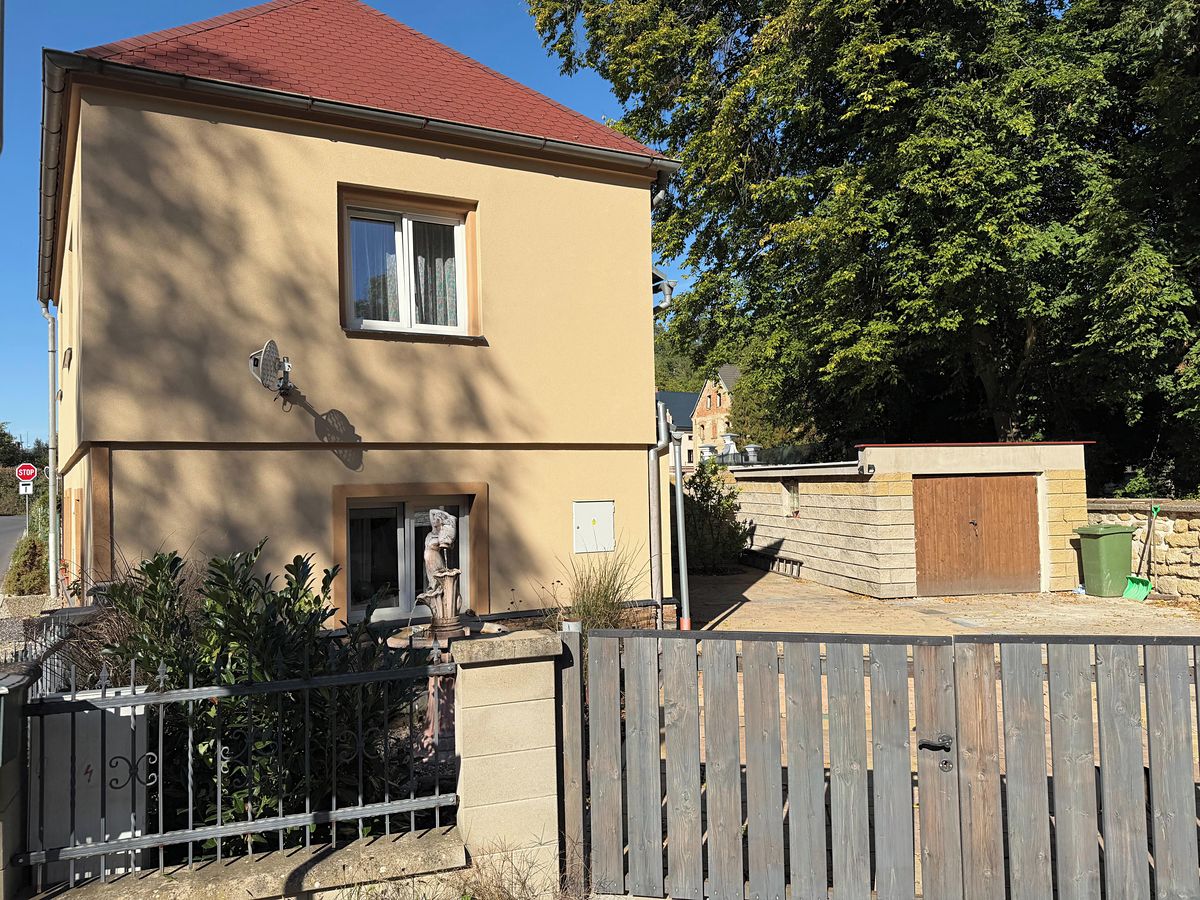Pronájem rodinného domu 83 m², pozemek 140 m² – fotografie 2