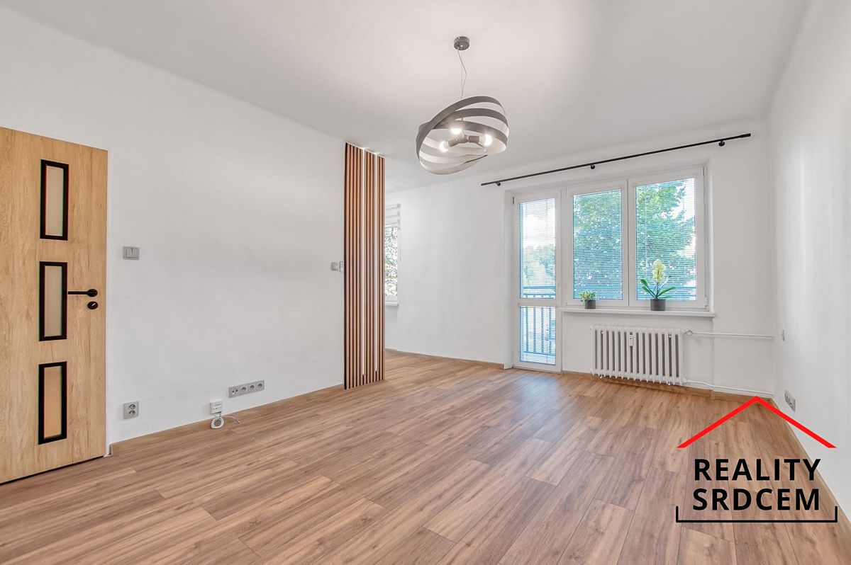Pronájem bytu 2+1 49 m² – fotografie 4