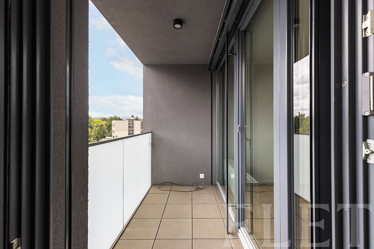 Pronájem bytu 2+kk 51 m² – fotografie 3