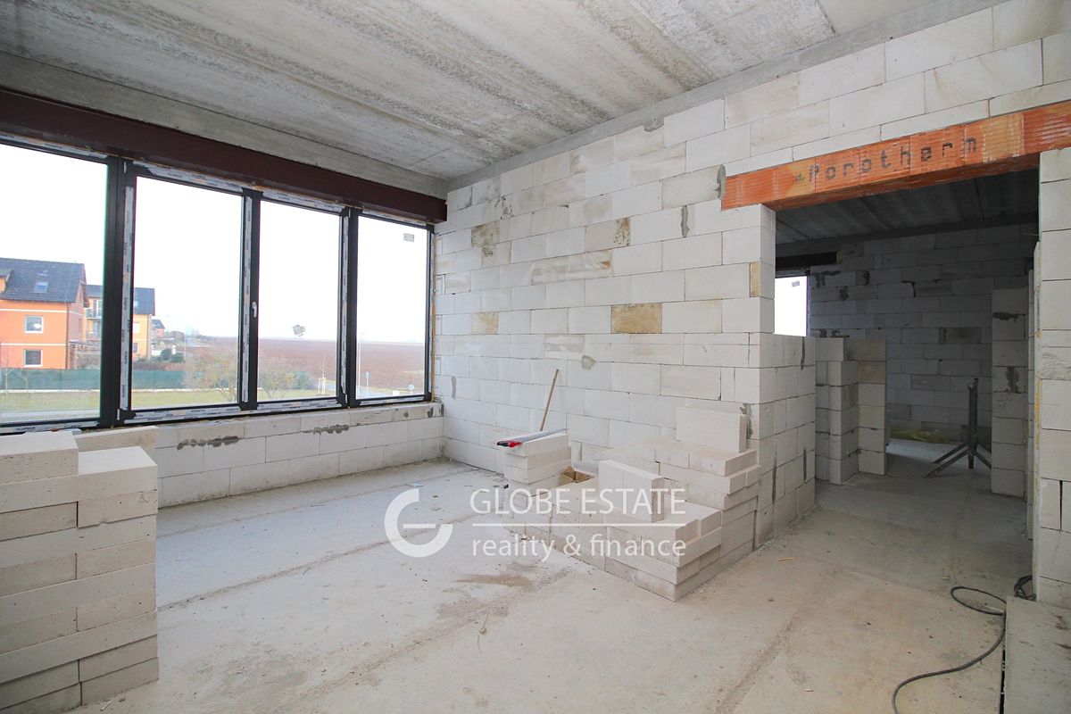 Pronájem kanceláře 450 m² – fotografie 3