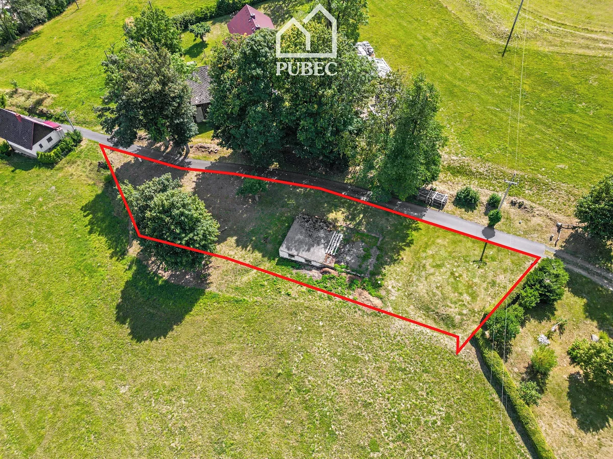 Prodej stavebního pozemku 1325 m²
