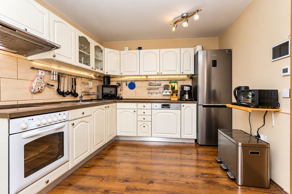 Prodej rodinného domu 106 m², pozemek 1081 m² – fotografie 3