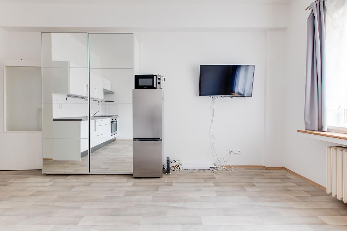 Pronájem bytu 1+kk 28 m² – fotografie 3