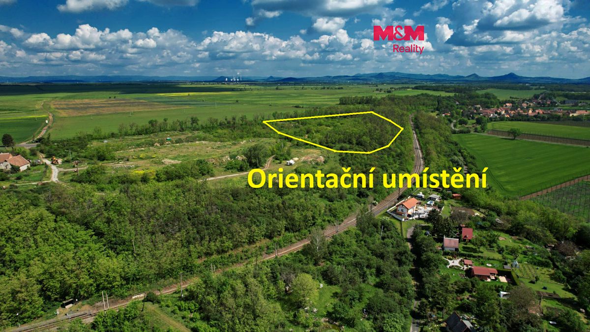 Prodej komerčního pozemku 21999 m², Postoloprty – fotka 1 z 3