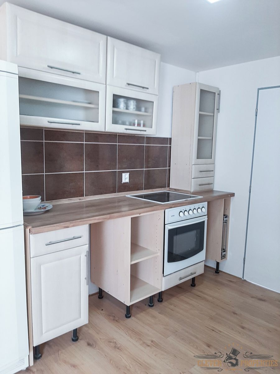 Pronájem rodinného domu 135 m², pozemek 65 m² – fotografie 4