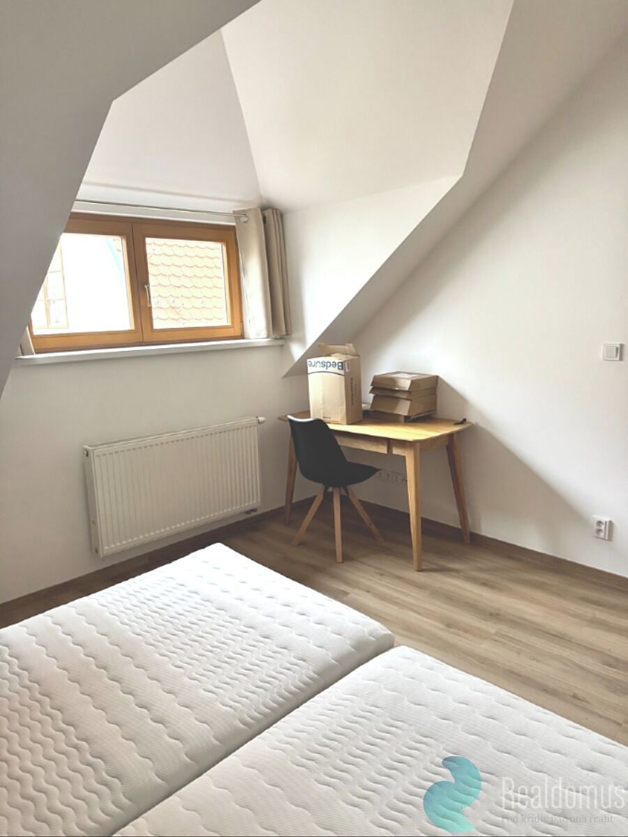 Pronájem bytu 2+kk 47 m² – fotografie 3
