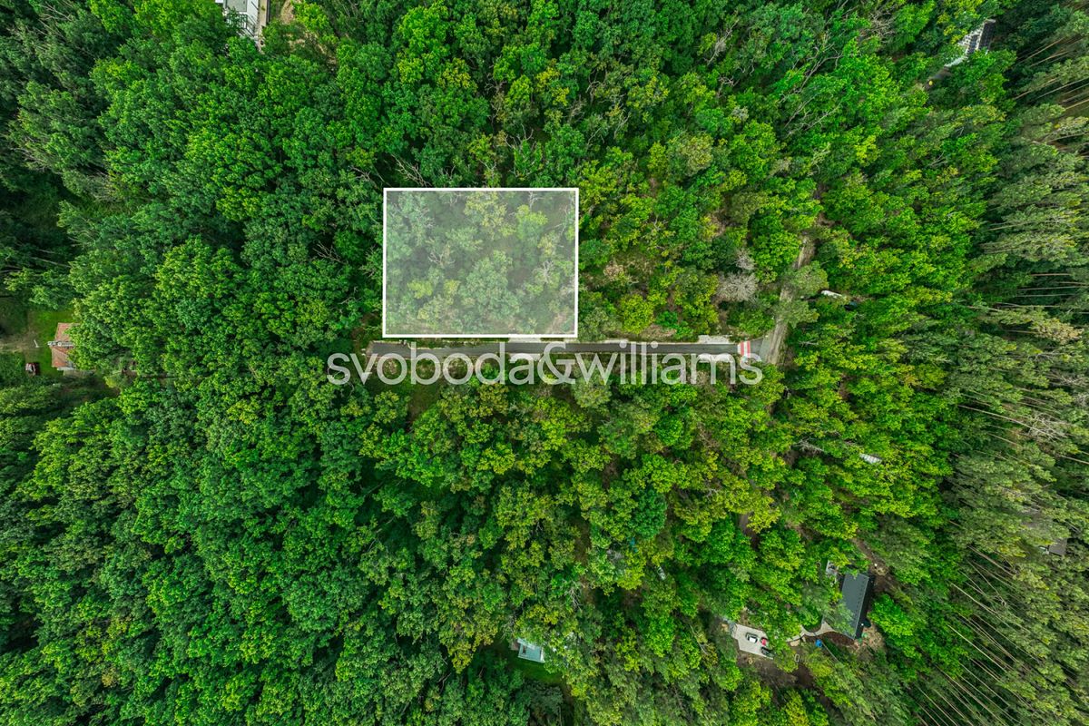 Prodej stavebního pozemku 2829 m²