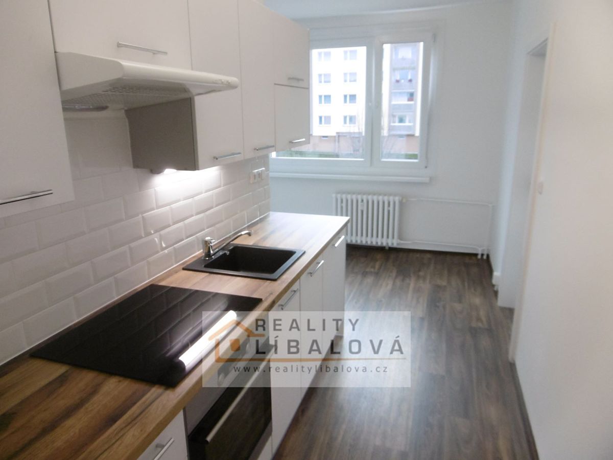 Pronájem bytu 3+1 68 m² – fotografie 4