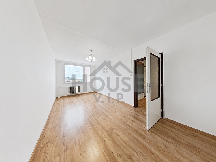 Prodej bytu 2+1, 65 m² (2 z 24)