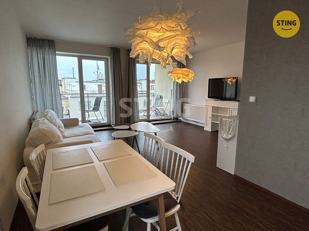 Pronájem bytu 2+kk 89 m² – fotografie 4