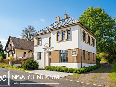 Haus zum Kauf, 220 m² (2 von 45)