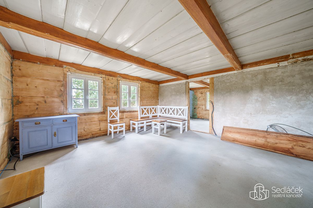 Prodej rodinného domu 92 m², pozemek 1012 m² – fotografie 2