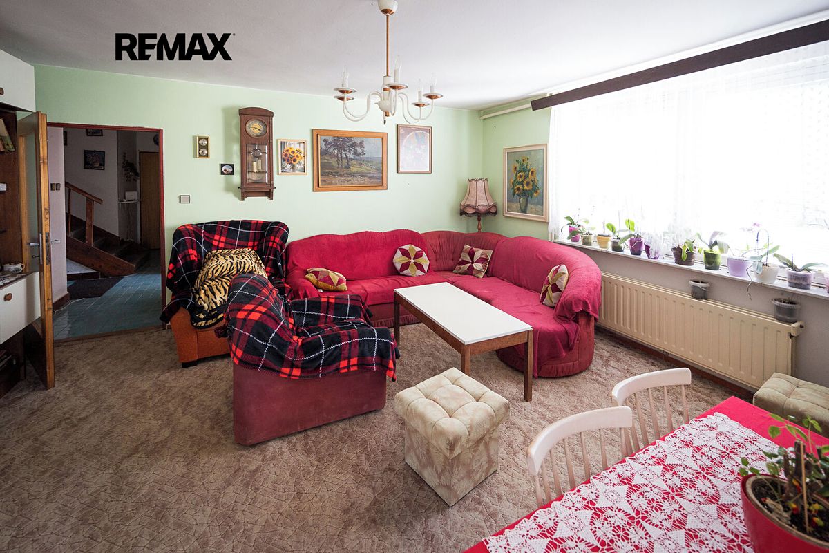 Prodej rodinného domu 180 m², pozemek 601 m² – fotografie 4
