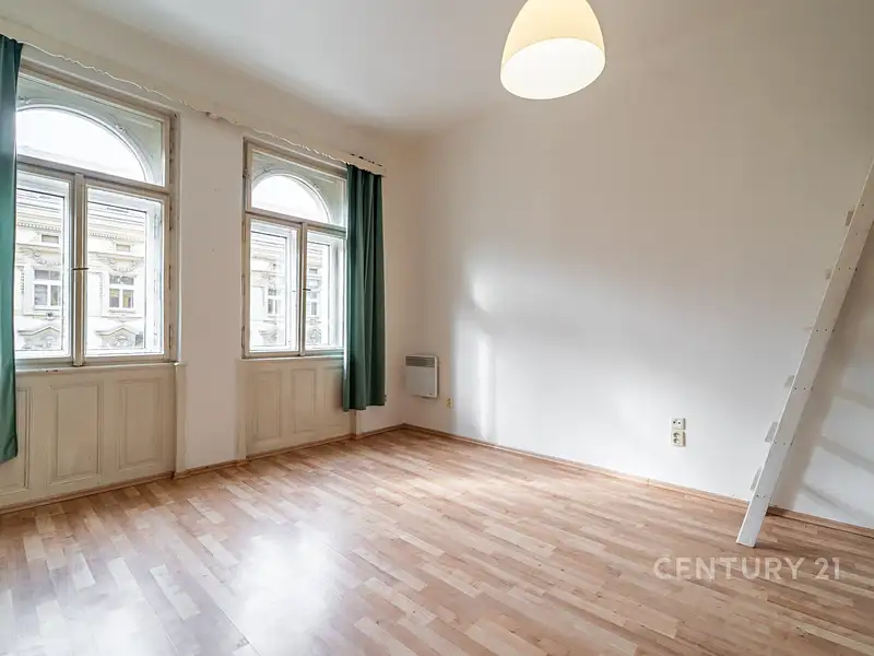 Prodej bytu 1+kk 29 m², Praha – náhled fotky 2