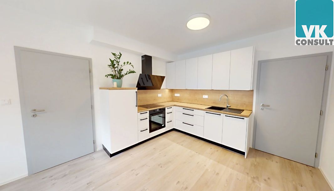 Pronájem bytu 2+kk 50 m² – fotografie 2