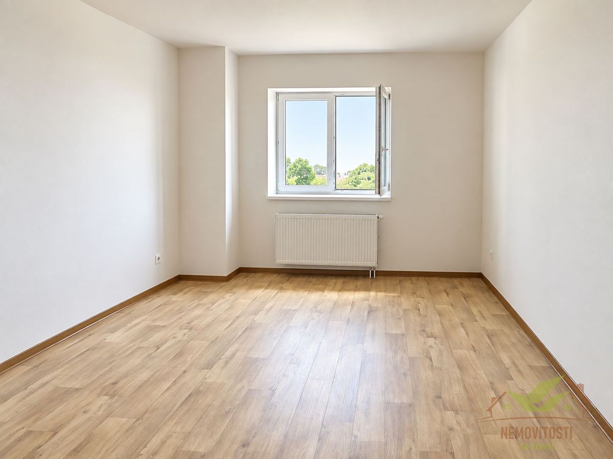 Pronájem bytu 1+kk 30 m² – fotografie 4