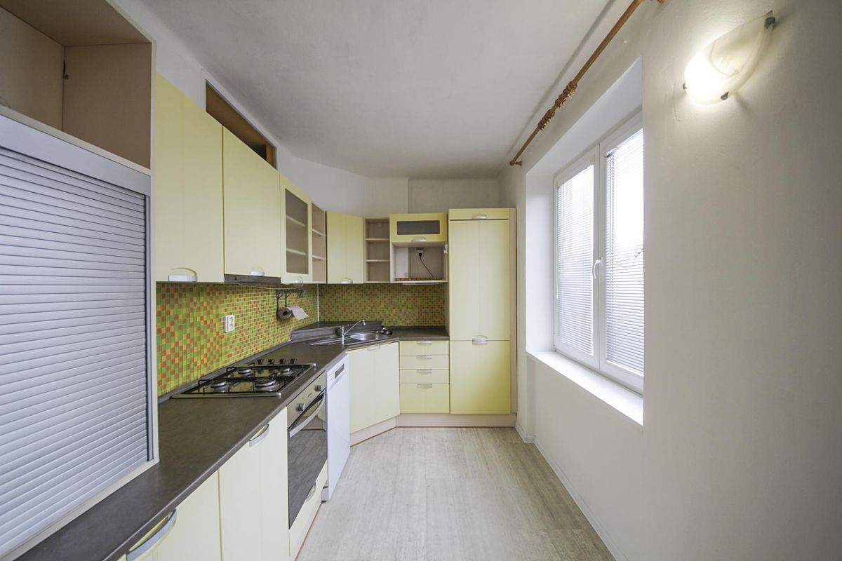 Pronájem bytu 3+kk 64 m²