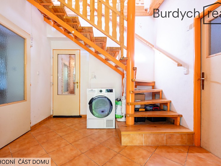Комерційне приміщення на продаж, 600 м² (26 з 46)