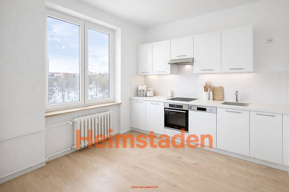 Pronájem bytu 2+1 55 m² – fotografie 2