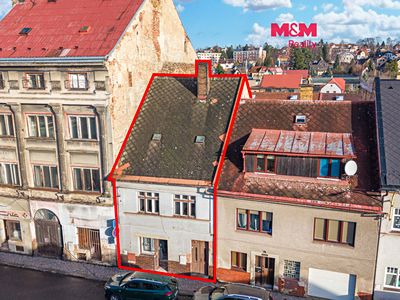 Prodej rodinného domu 226 m², pozemek 113 m²