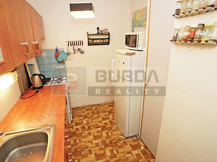 Prodej bytu 3+kk, 61 m² (22 z 54)