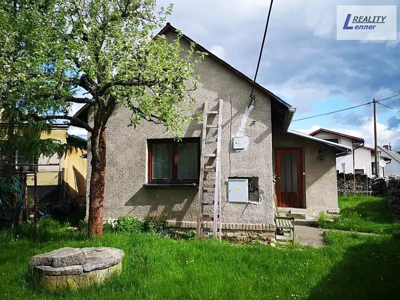 Pronájem rodinného domu 73 m², pozemek 340 m², Obecnice – náhled fotky 3