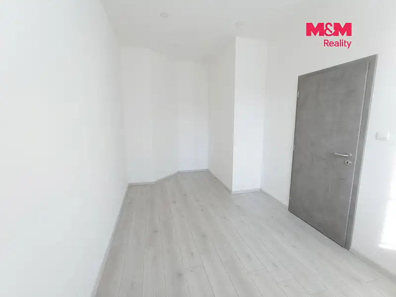 Pronájem bytu 1+1 28 m², Frýdek-Místek – náhled fotky 3