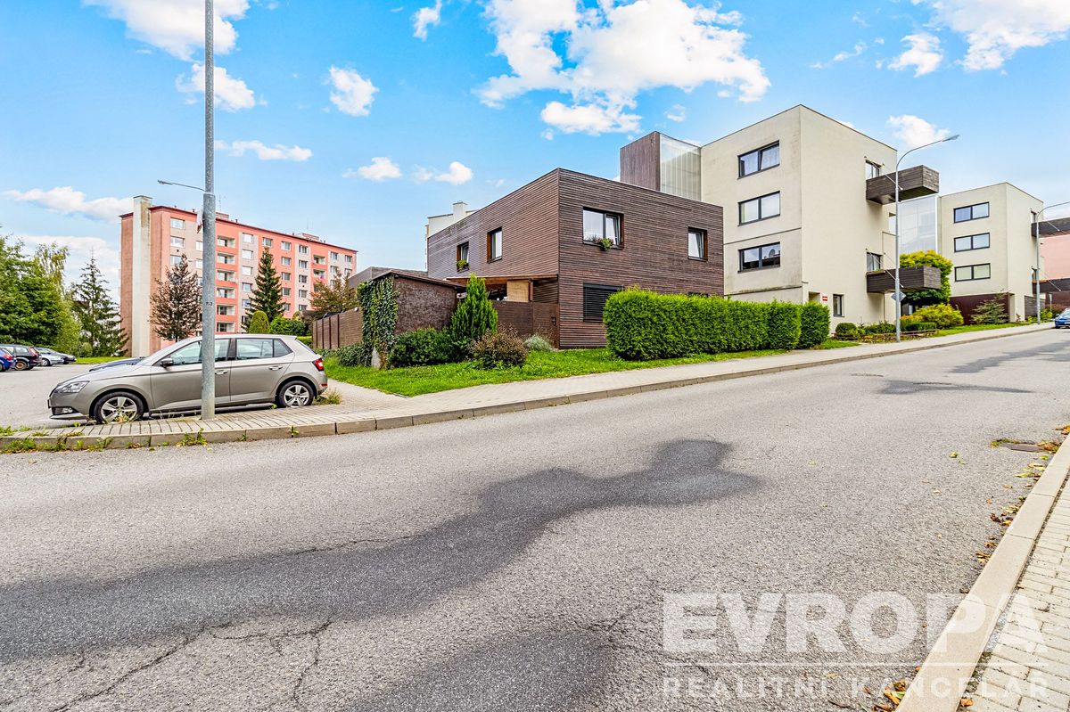 Prodej rodinného domu 104 m², pozemek 174 m², Jihlava – fotka 1 z 3