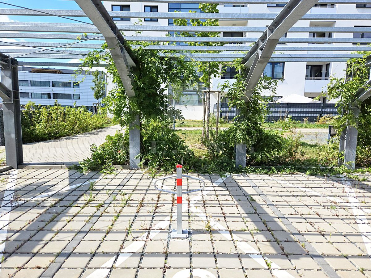 Pronájem bytu 1+kk 39 m² – fotografie 4