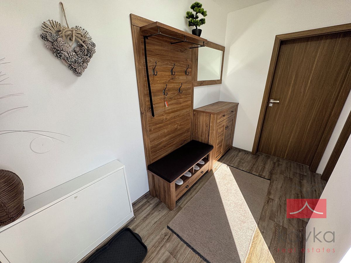Pronájem bytu 3+kk 70 m² – fotografie 4