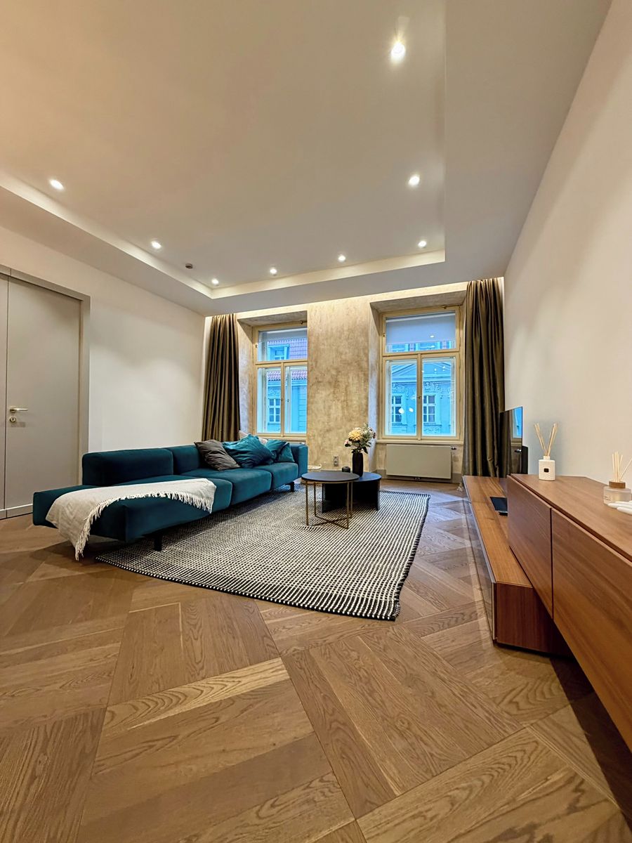 Pronájem bytu 3+1 138 m² – fotografie 2