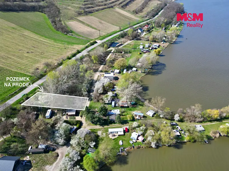 Prodej pozemku 600 m², Dolní Věstonice – náhled fotky 2