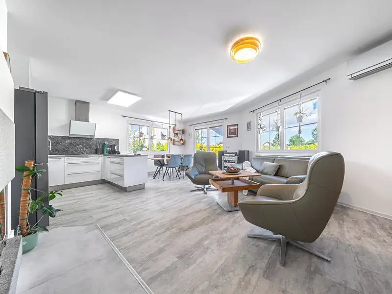 Prodej rodinného domu 110 m², pozemek 1052 m², Mukařov – náhled fotky 3