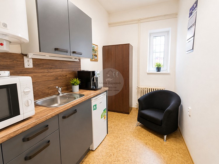 Gewerbefläche zum Kauf, 648 m² (7 von 28)