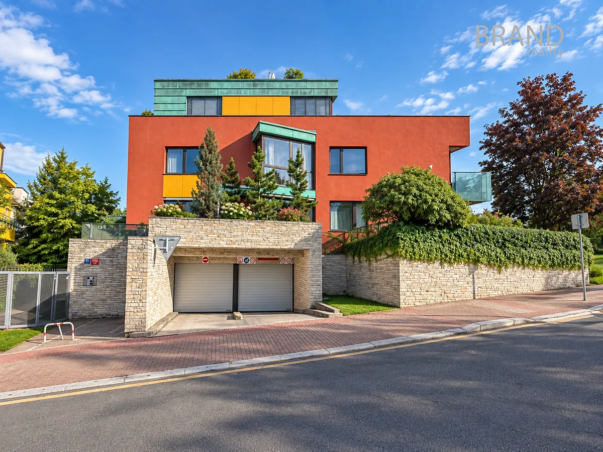Pronájem bytu 2+kk 56 m²
